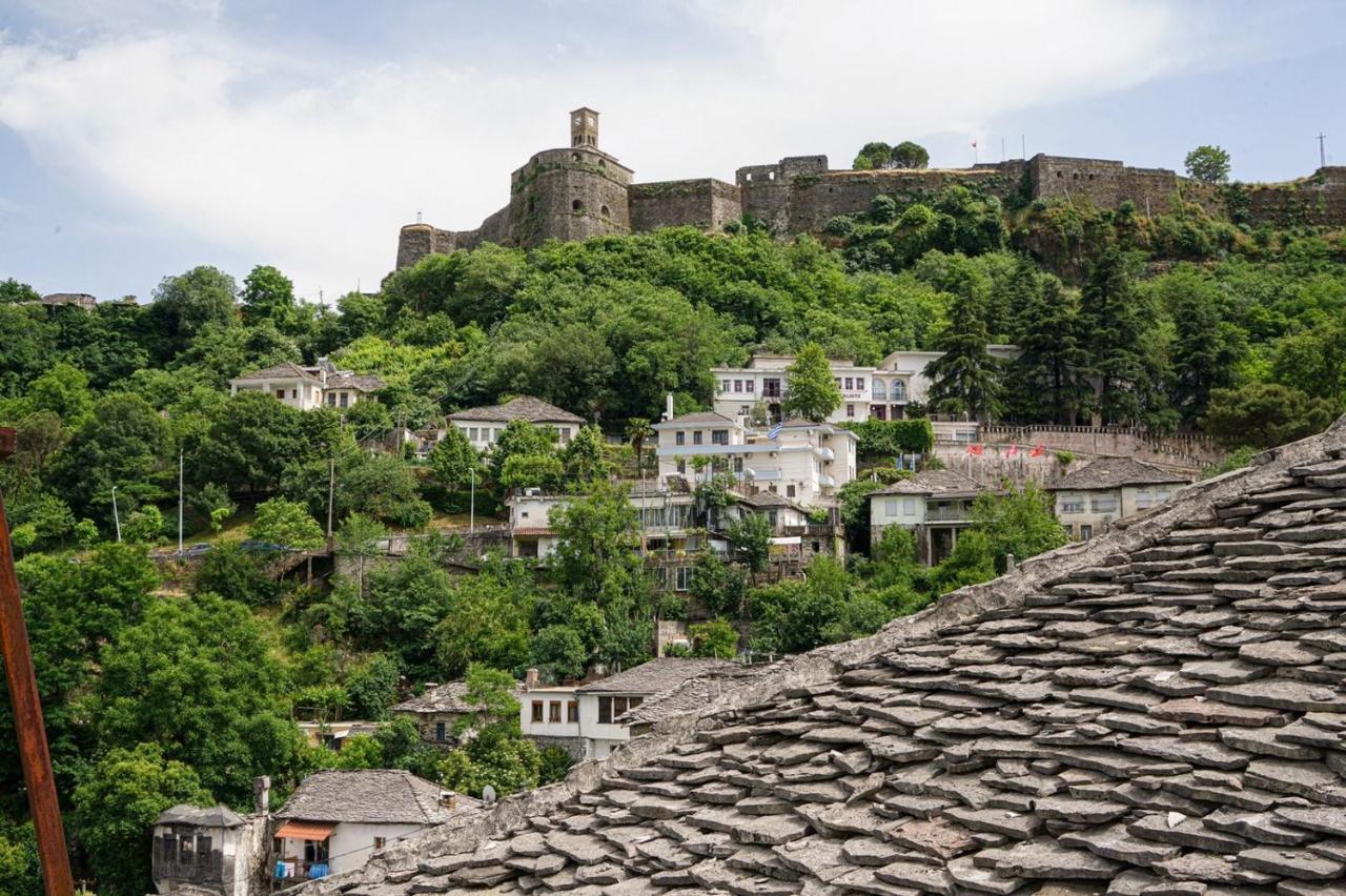 Cico Hostel &Private Room Gjirokastra Kültér fotó