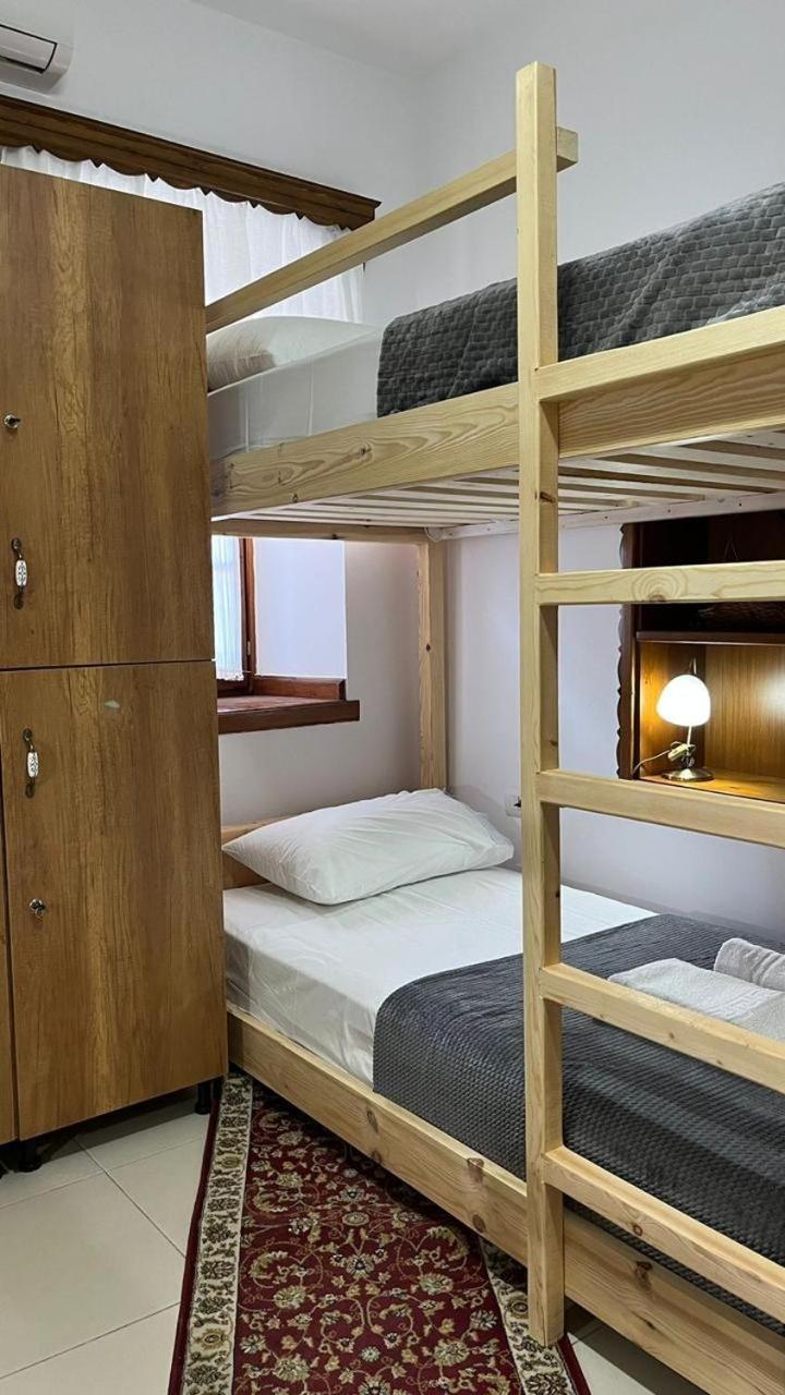 Cico Hostel &Private Room Gjirokastra Kültér fotó