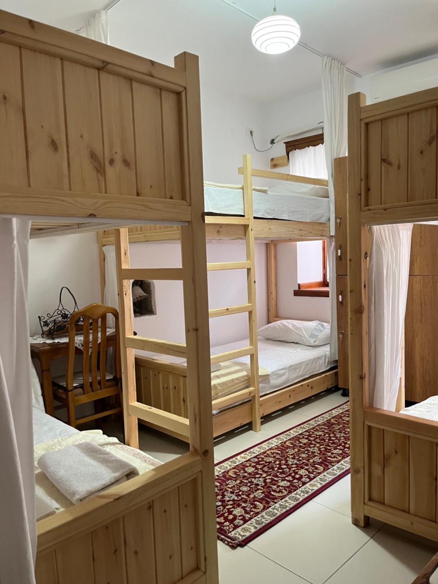 Cico Hostel &Private Room Gjirokastra Kültér fotó